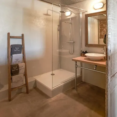 Bij Tante Toos Bed and breakfast Lemiers