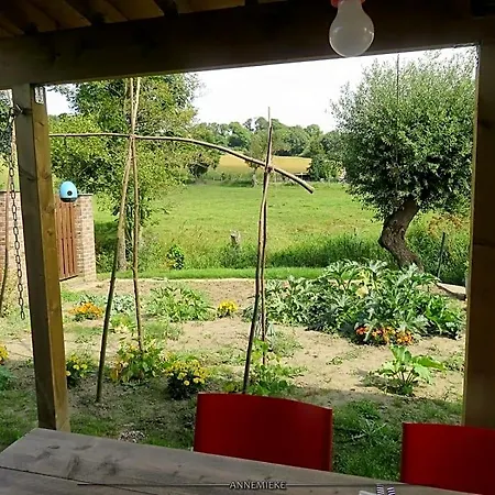 Bij Tante Toos Bed & Breakfast 3*