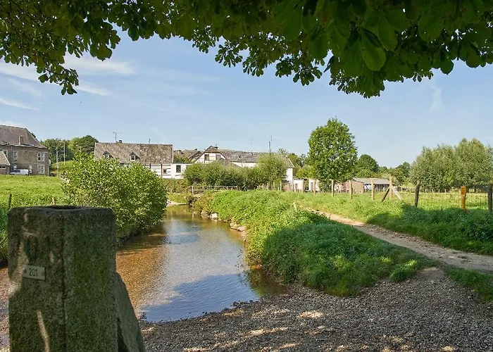 Bij Tante Toos 3* Lemiers