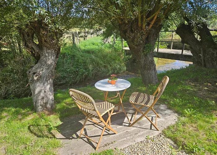 Bij Tante Toos Отель типа 